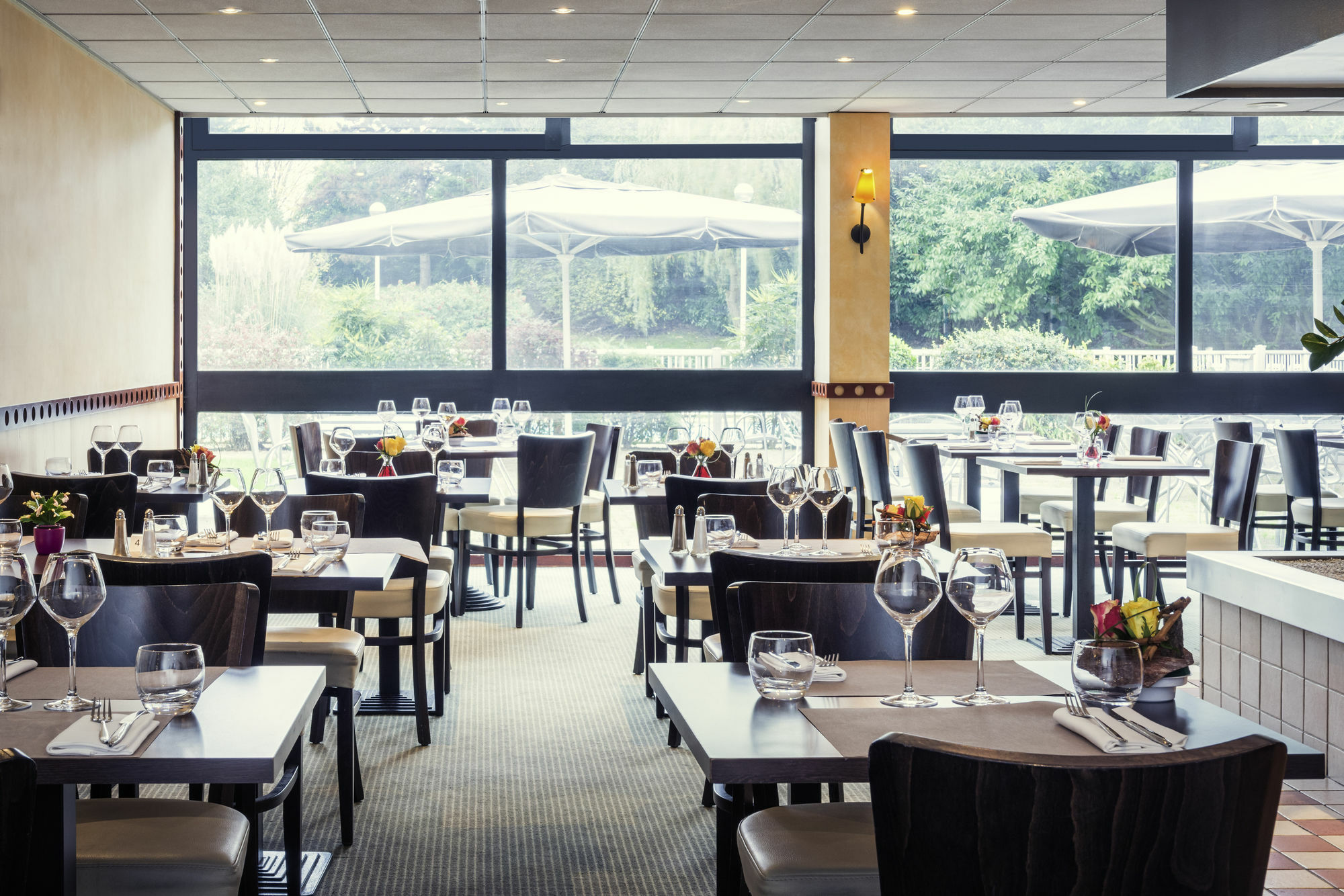 Mercure Paris Le Bourget Aeroport Le Blanc-Mesnil Exterior foto