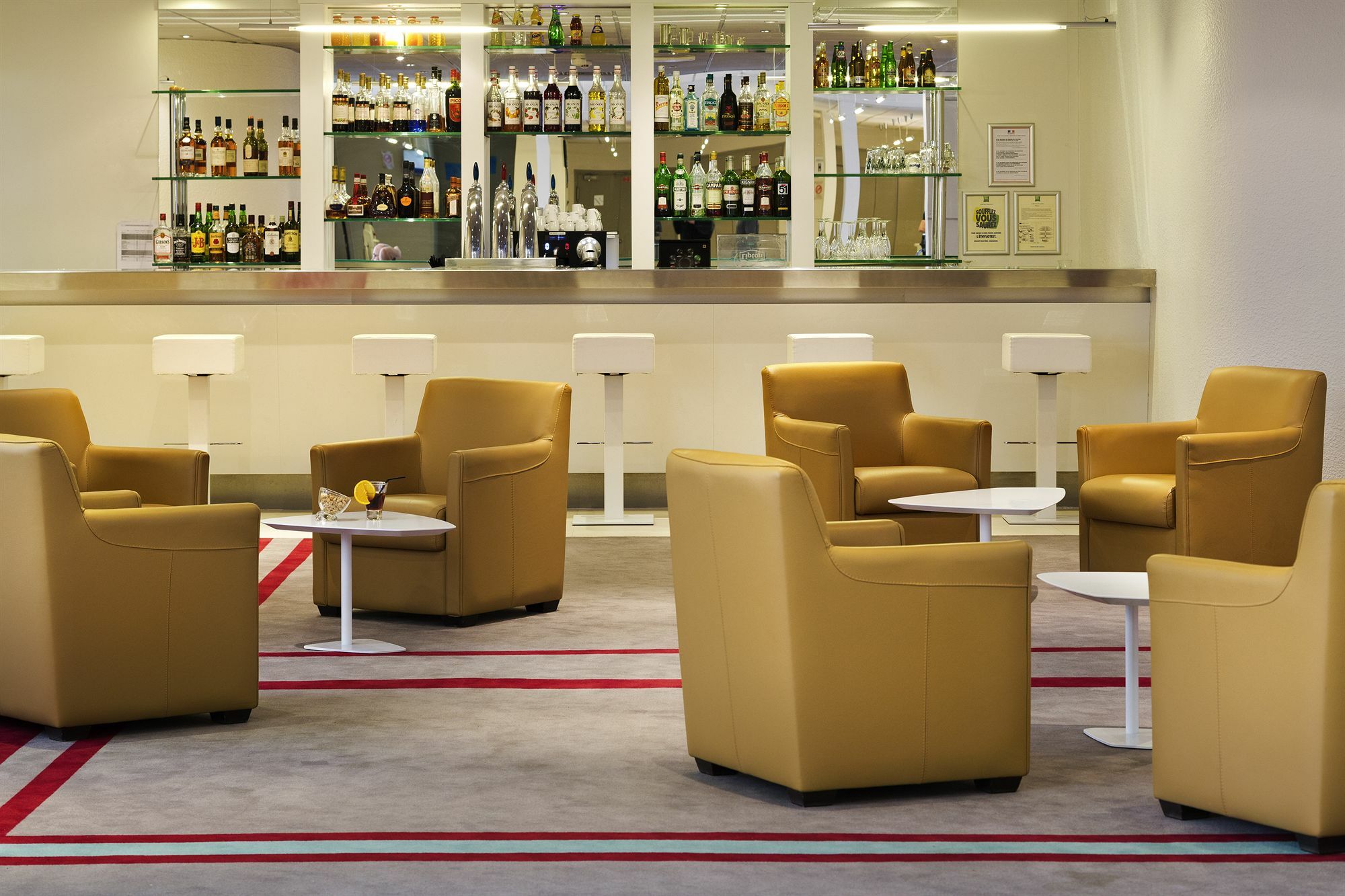 Mercure Paris Le Bourget Aeroport Le Blanc-Mesnil Exterior foto