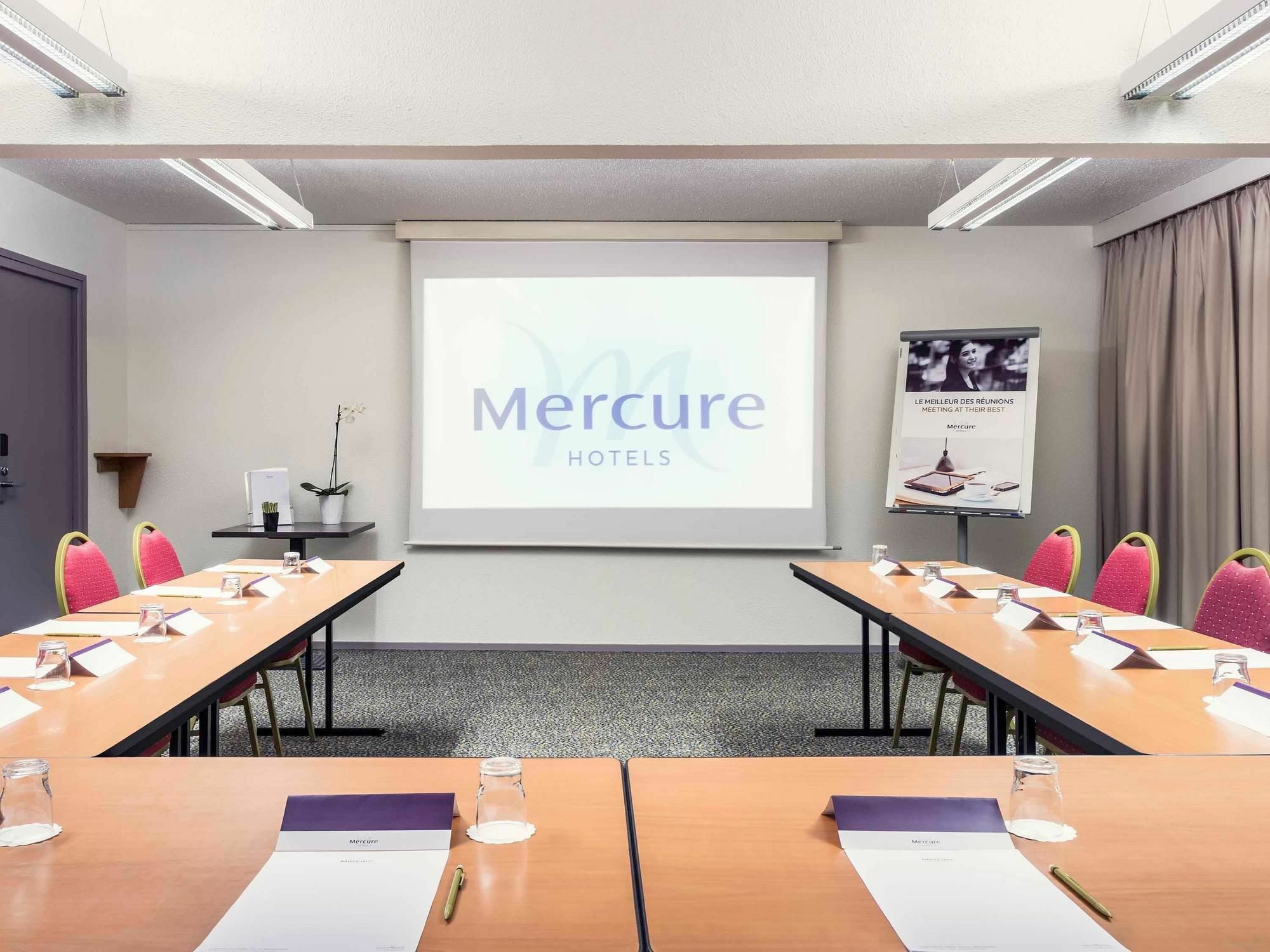 Mercure Paris Le Bourget Aeroport Le Blanc-Mesnil Exterior foto