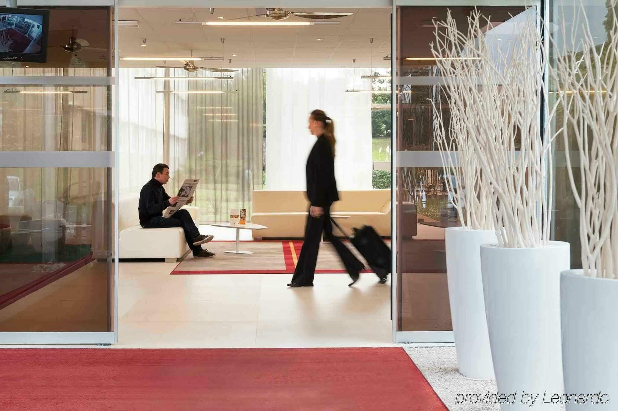 Mercure Paris Le Bourget Aeroport Le Blanc-Mesnil Exterior foto